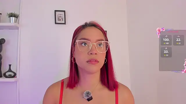 Im Scarlett  online show from April 2026 06:26:02 PM