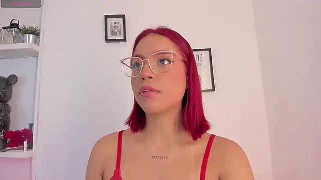 Im Scarlett  online show from March 2026 06:25:01 PM