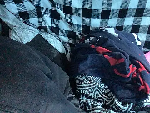 Donkie909 online show from March 2026 08:52:01 PM