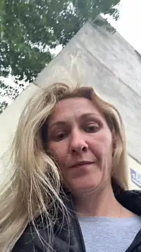 Secret Ladyx online show from April 2026 04:33:02 PM