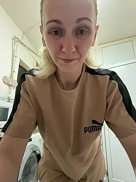 Secret Ladyx online show from May 2026 08:06:02 PM