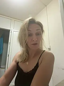 Secret Ladyx online show from June 2026 04:45:02 AM