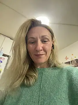 Secret Ladyx online show from April 2026 09:27:01 AM