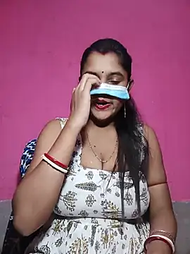 Sexy Sonniyaa online show from May 2026 04:46:01 PM