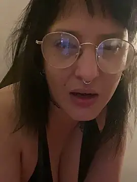 Xlilli69X online show from April 2026 09:07:01 PM