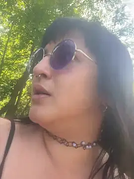 Xlilli69X online show from May 2026 12:54:01 PM