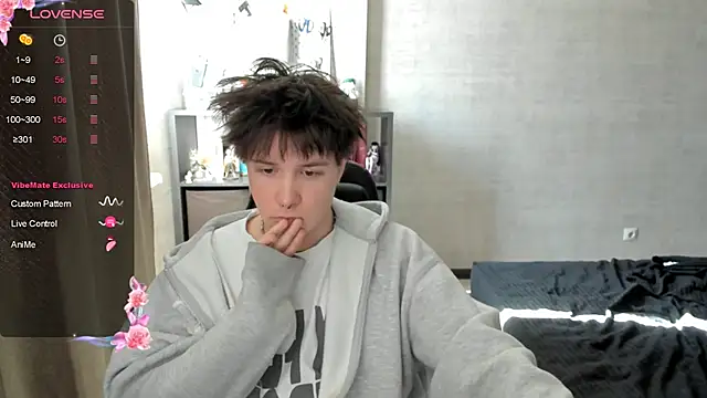 MIya Chinen online show from April 2026 10:44:01 AM