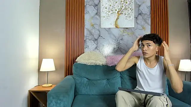 SKYN MAN online show from April 2026 01:24:02 AM