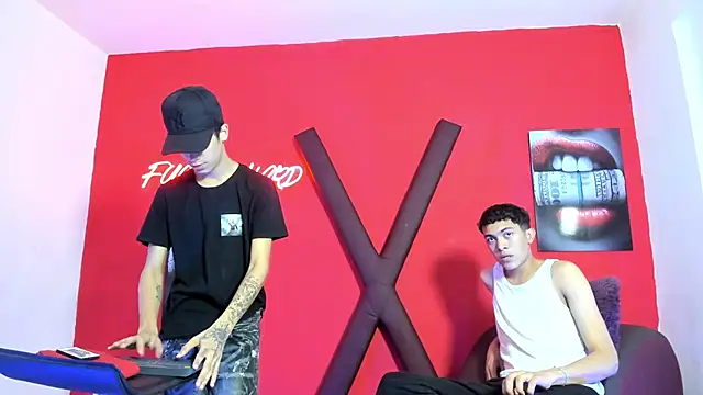 SKYN MAN online show from March 2026 01:32:02 AM