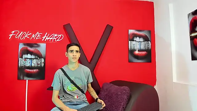 SKYN MAN online show from March 2026 05:09:01 AM