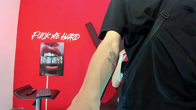 SKYN MAN online show from March 2026 01:39:02 AM