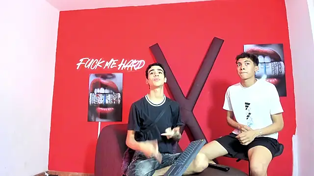 SKYN MAN online show from March 2026 01:20:02 AM