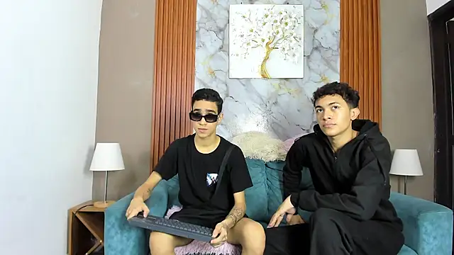 SKYN MAN online show from April 2026 07:34:01 AM