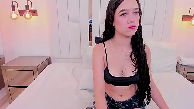 georgina kloss  online show from March 2026 05:18:02 PM