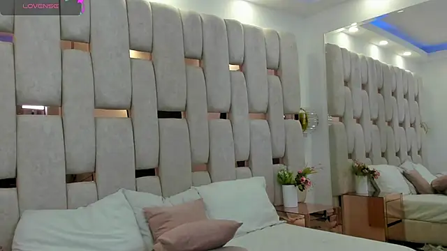 georgina kloss  online show from March 2026 05:15:01 PM