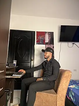 Kenny romano online show from April 2026 04:02:02 PM