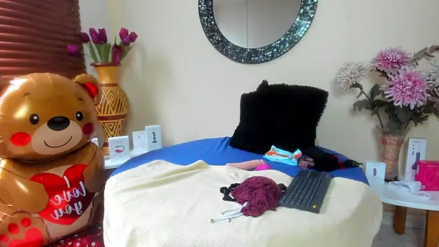 Maye Milf  online show from March 2026 12:49:01 PM