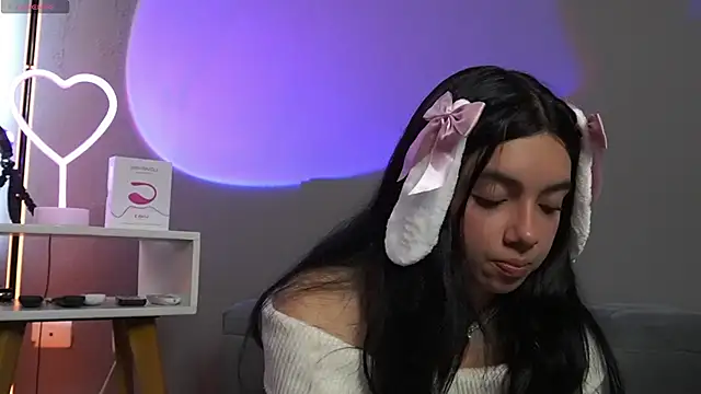 Im Elaris online show from March 2026 02:33:01 PM