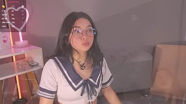 Im Elaris online show from April 2026 02:56:01 PM