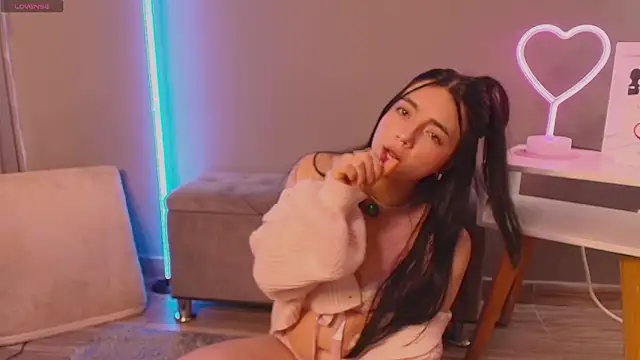 Im Elaris online show from April 2026 02:35:02 PM