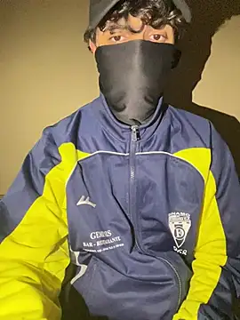 Snapshot of CodingRemotion chatting on March 2026 10:48:01 PM CodingRemotion online show from March 2026 10:48:01 PM