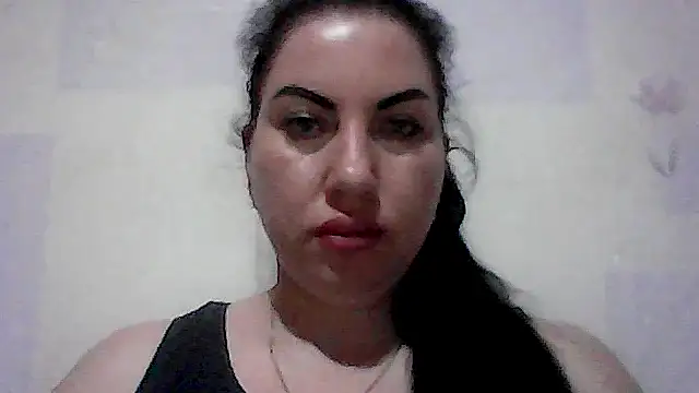 Snapshot of MolliWalton chatting on March 2026 07:21:01 PM MolliWalton online show from March 2026 07:21:01 PM