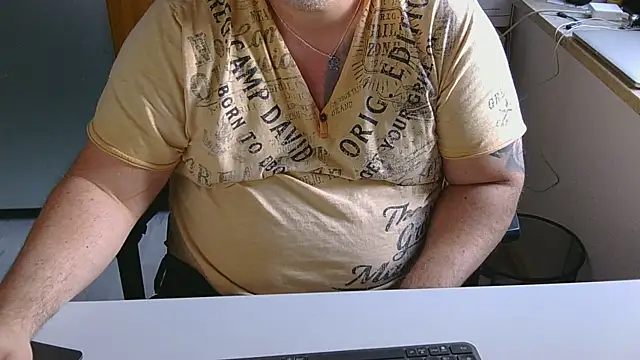 Blase Hase123 online show from March 2026 12:34:01 PM