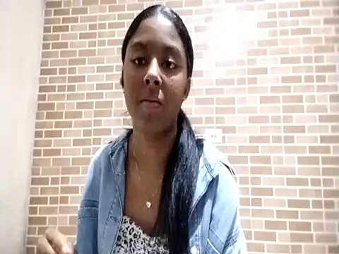 HermaKaemmerling online show from March 2026 03:04:01 PM