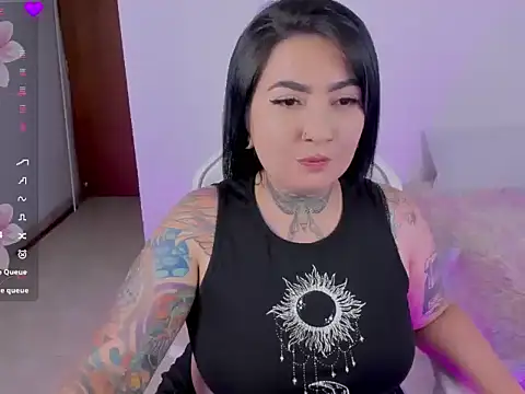 Snapshot of heeyy_kitty chatting on July 2026 12:35:02 AM heeyy kitty online show from July 2026 12:35:02 AM
