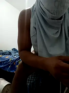 Runcho1930 online show from April 2026 08:59:01 PM
