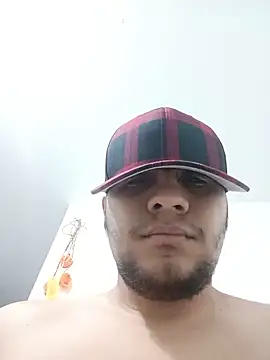 Runcho1930 online show from May 2026 06:16:01 PM