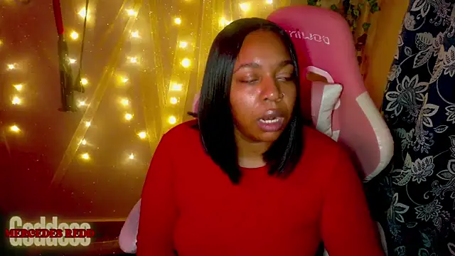 Goddess MercedesRedd online show from June 2026 04:13:01 PM