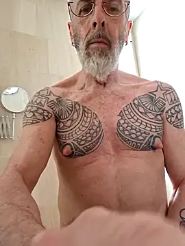 XXX666HEIL online show from March 2026 11:30:02 AM