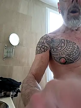 XXX666HEIL online show from April 2026 12:43:01 PM