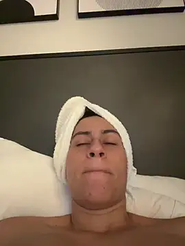 Geovana blan online show from April 2026 01:44:02 AM