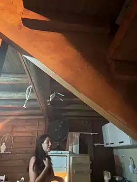 Geovana blan online show from April 2026 11:07:02 PM