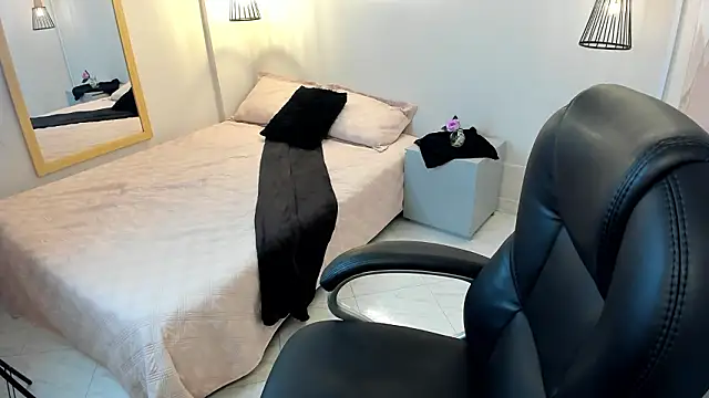 Mara  05 online show from March 2026 07:14:01 PM