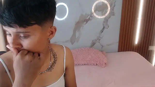 vicky wel online show from March 2026 07:59:02 PM