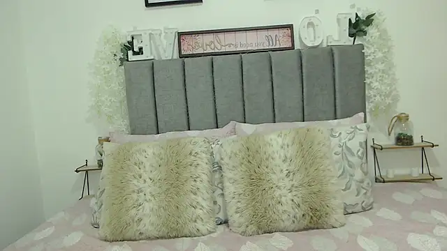 OliviaValentti online show from March 2026 01:26:02 AM