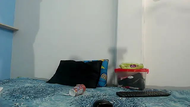 Snapshot of zoecute5817 chatting on May 2026 12:47:02 AM zoecute5817 online show from May 2026 12:47:02 AM