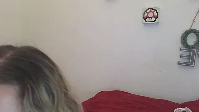 Caroline hernandes online show from April 2026 12:53:01 PM