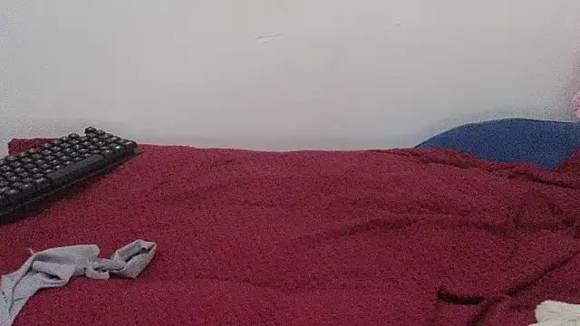 Caroline hernandes online show from April 2026 09:39:33 PM