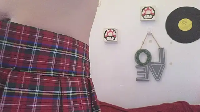 Caroline hernandes online show from April 2026 02:29:02 PM