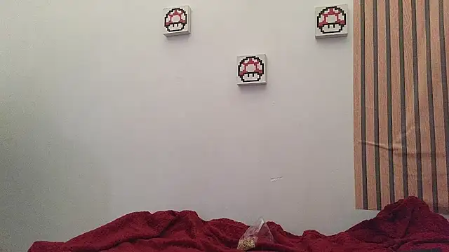 Caroline hernandes online show from April 2026 01:58:02 PM