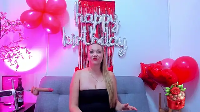KahiaSmith online show from May 2026 04:04:02 PM