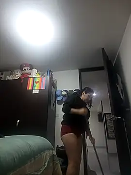 sckarlet1 online show from March 2026 10:27:01 PM