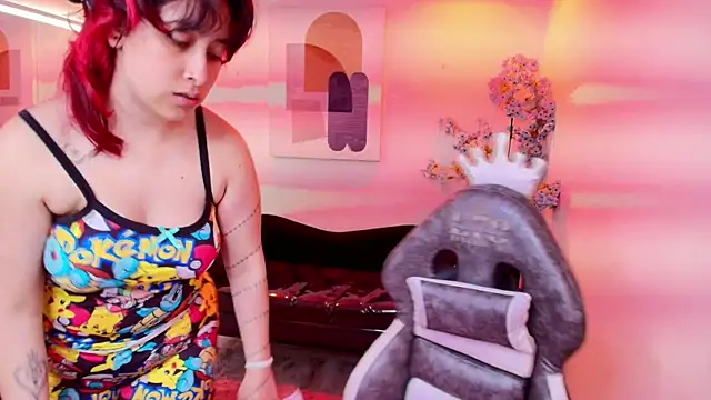 TarlyWho online show from April 2026 11:27:01 AM