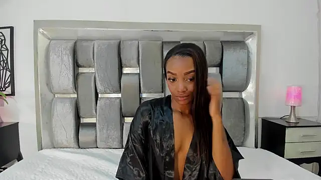 Snapshot of SandyAdaezee chatting on June 2026 02:35:02 AM SandyAdaezee online show from June 2026 02:35:02 AM