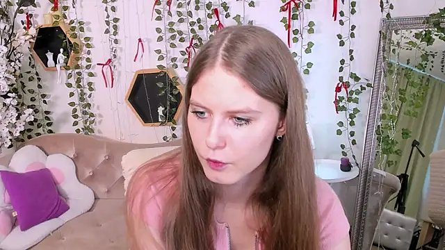 XAnytikKetX online show from March 2026 01:37:01 PM