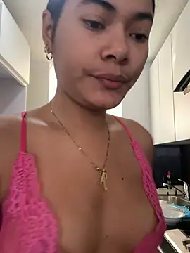 Sweetroseof online show from April 2026 01:28:01 PM